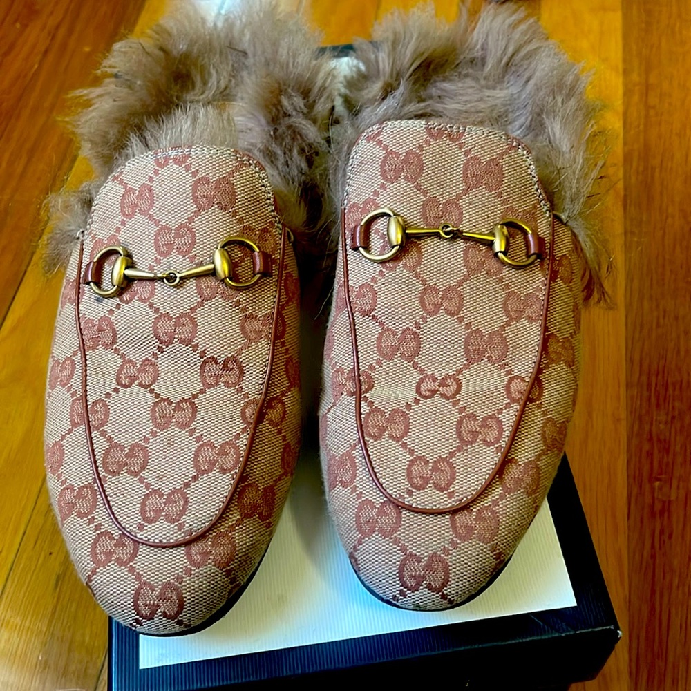 Gucci fur mules